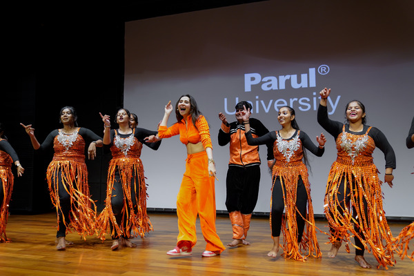 PU Celebrates Music and Art with Singer-songwriter Zahrah Khan’s Visit to  the Campus